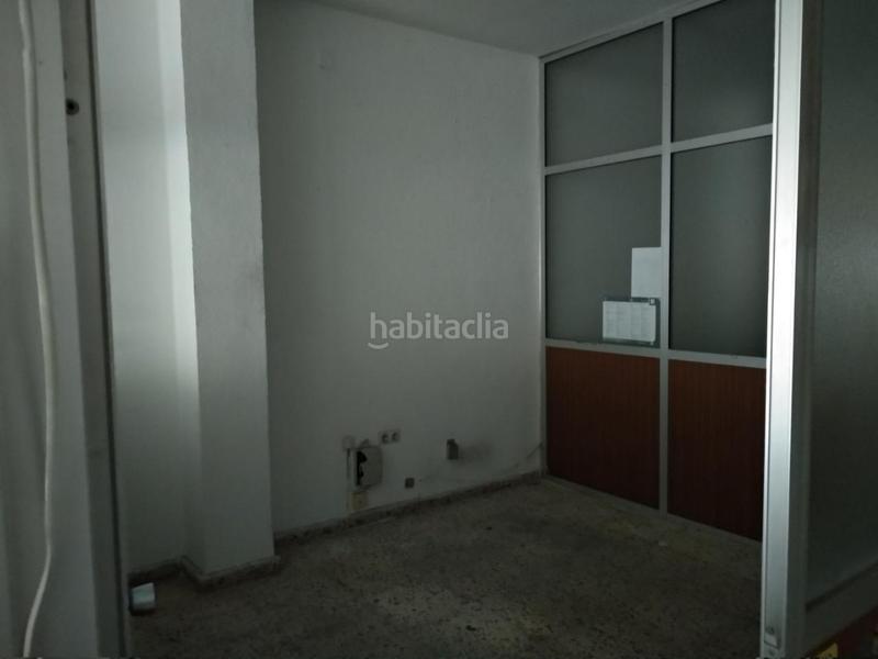 Foto e00aa303-cb56-4df0-adce-52893dbfa283. Geschäftsraum in Isla Chica Huelva