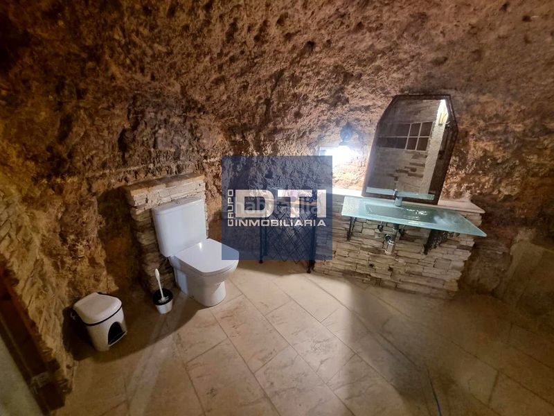 Foto eeadbe22-9ccd-4523-9ef5-d9621b8a05ad. Casa a Chinchilla de Monte - Aragón