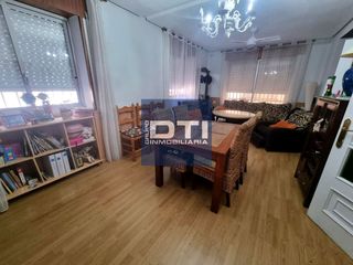 Casa  Hermanos villar. Chalet pareado en zona f�tima con amplitud y excelente comunicac