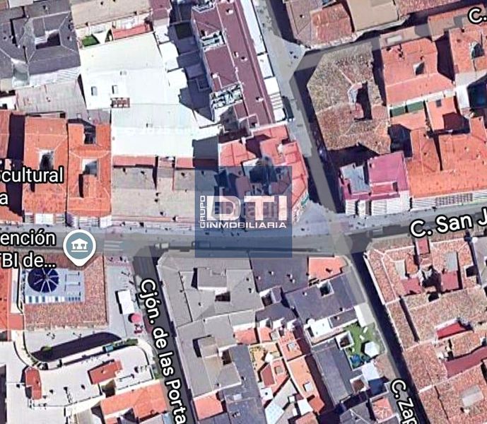 Foto 46cc2f63-2d31-4702-81cf-af7c9adfb841. Pis amb aparcament a Feria Albacete