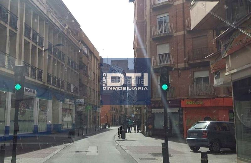Foto 5852edc8-8894-42ba-9bdc-0c12803cd32c. Pis amb aparcament a Feria Albacete