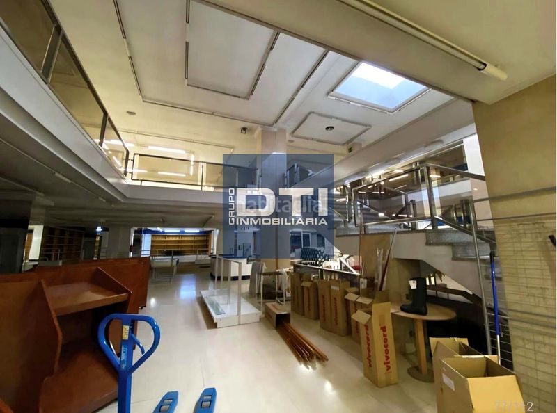 Foto b4f08831-cc64-42fd-b1a5-96a518ccb070. Local comercial a Centro Albacete