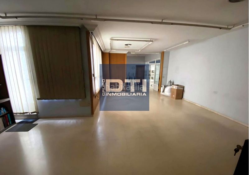 Foto d8a846f9-bf89-4417-bcc1-1534414d81cf. Local comercial a Centro Albacete