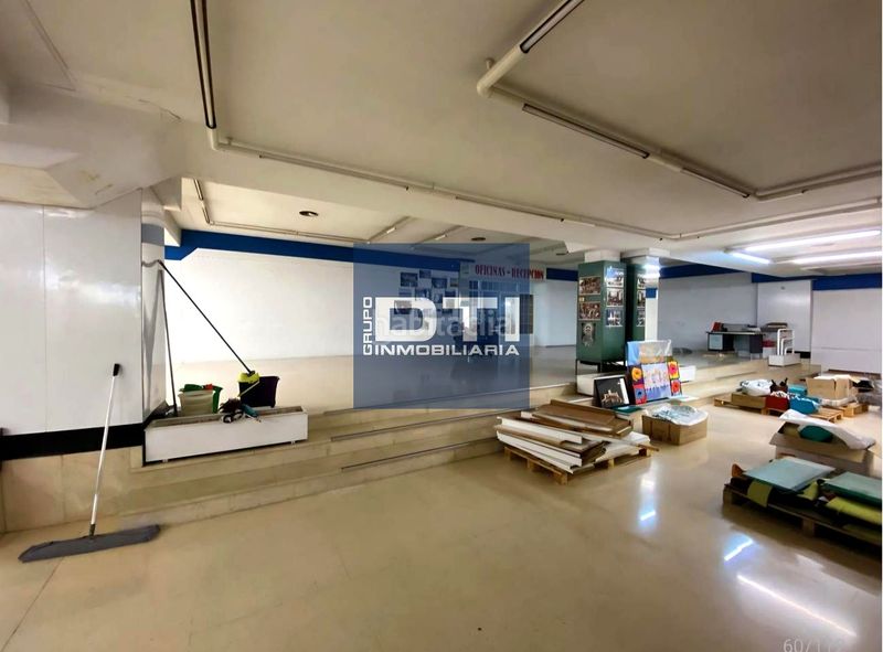 Foto da9fc5f5-fed3-4635-88b0-70ec426d4ab8. Local comercial a Centro Albacete