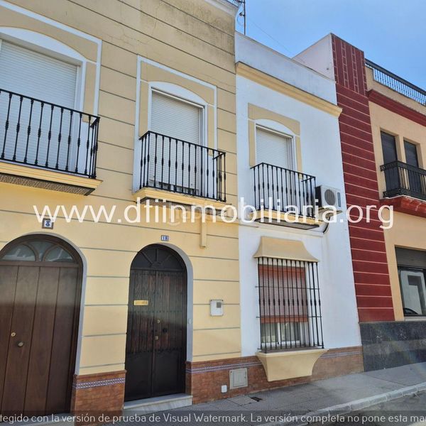 Foto d6389928-d00c-4b01-85ac-f687f9461f19. Casa a Palma del Condado (La)