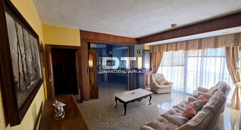Foto 67f25692-938e-4dd6-adec-b3614704bb69. Flat in Centro Albacete