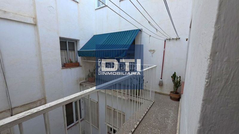 Foto a8c89b81-2dcd-44f5-82cf-73a6e5f9a73d. Flat in Centro Albacete