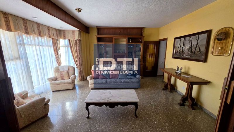 Foto a929f005-9ea9-4679-bc3b-c1093ea2f24f. Flat in Centro Albacete