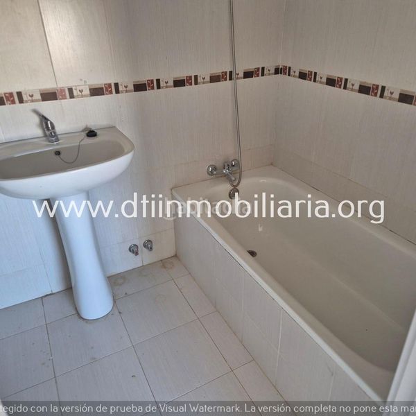 Foto b9bc3c51-0782-497d-932b-60f20f9b1dfa. Casa a Palma del Condado (La)