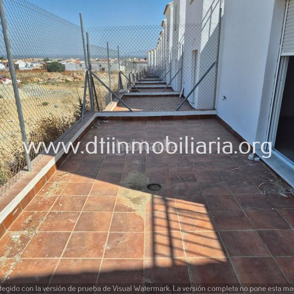 Foto f1dc226d-5b14-49a4-a4b5-bfc93aa23034. Casa a Palma del Condado (La)