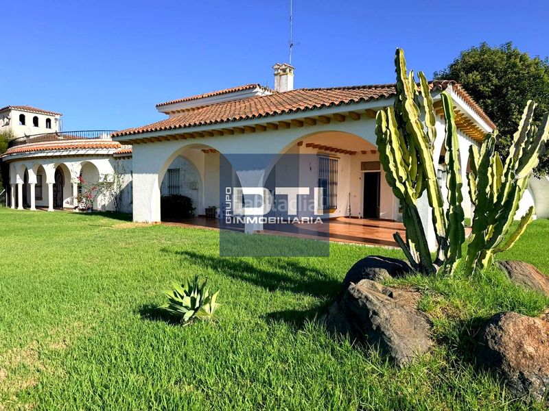 Foto 701192d7-02fd-4ba1-8155-d13158d50ccd. Casa a Gibraleón