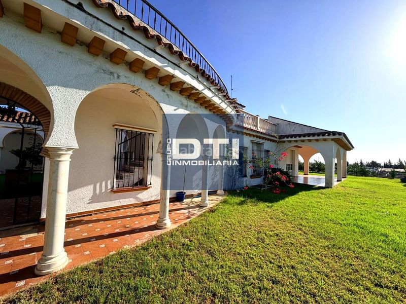 Foto 97ae72b1-504b-4036-8fa9-161627b7e36c. Casa a Gibraleón