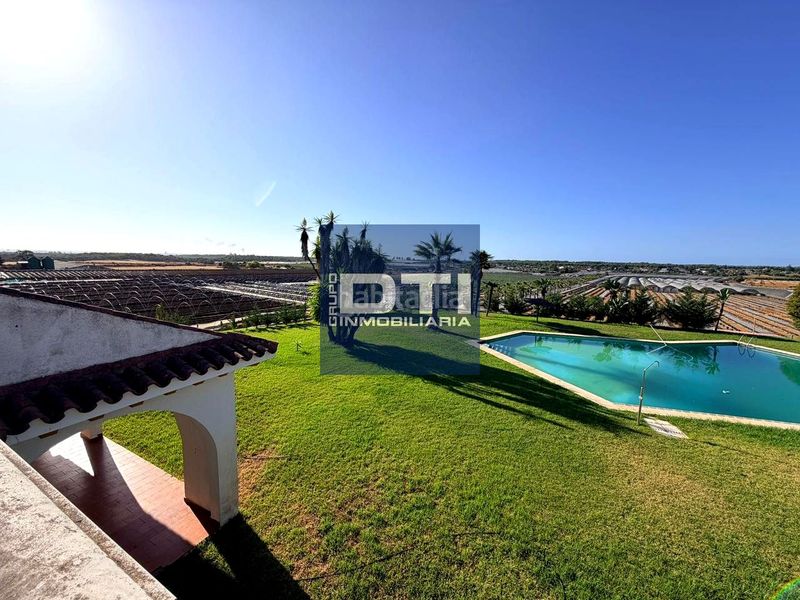 Foto d3e365aa-c6b6-40a7-9315-c183abe5f69c. Casa a Gibraleón