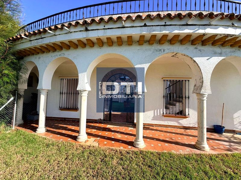 Foto f8bc2311-c959-4a6d-b54d-5c9dfafe2a81. Casa a Gibraleón