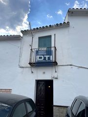 Maison  Plaza alta. Casa en el centro de aracena de 3 dormitorios y vistas a la igle