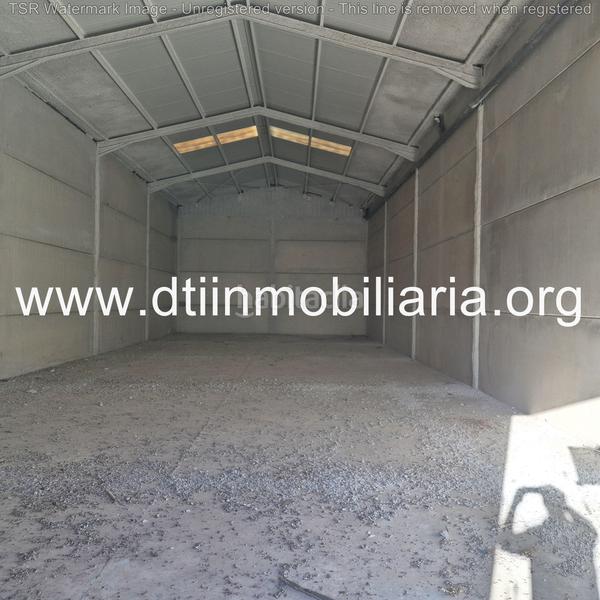 Foto 917dba53-db90-403f-8e72-f03581459ab5. Bâtiment à usage industriel dans Palma del Condado (La)