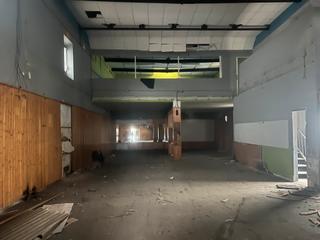 Bâtiment à usage industriel à Ronda de los legionarios 91. Se vende nave