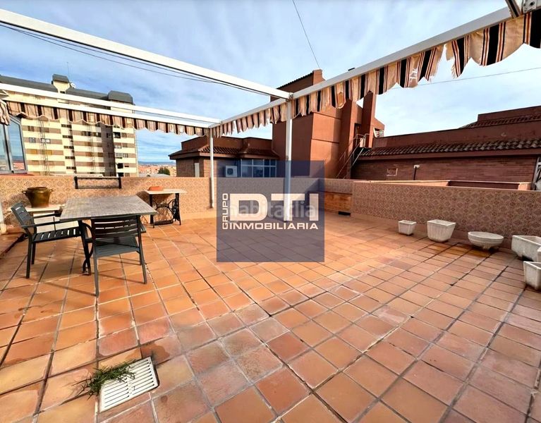 Foto a9cdc786-6d88-4617-8eef-2eeddf19dc38. Àtic amb calefacció aparcament piscina a Babel Alicante