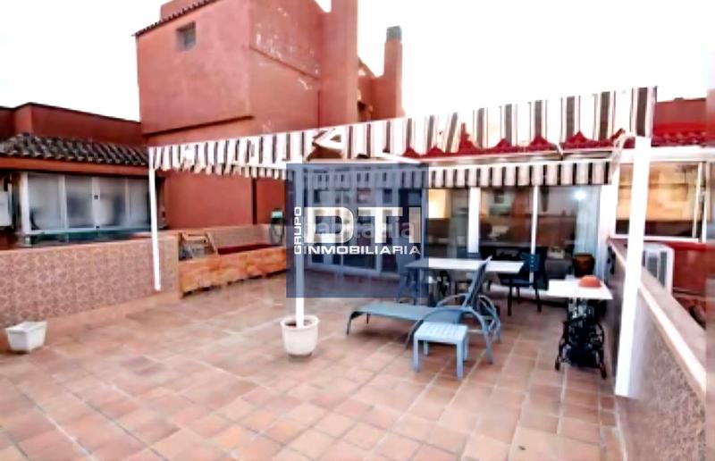 Foto fcd7d5e0-102b-4fa6-bcd1-c89283ab4677. Dachwohnung mit parking in Babel Alicante