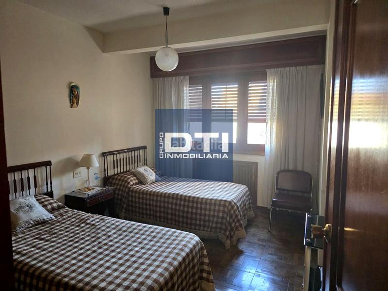 Foto c1bb902b-8390-431f-aee1-8029234f6ea7. Appartement avec parking dans Centro Albacete