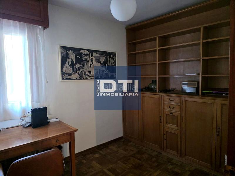 Foto e1cd60d8-88aa-4315-8b81-e1f39180165a. Appartement avec parking dans Centro Albacete