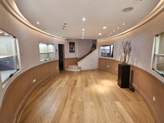 Location Local commercial à Casco Antiguo. Zona prime local para joyer/relojería