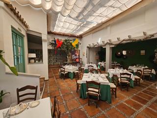 Traspaso Local Comercial en Benahavís pueblo. Rebajon de precio excelente bodega restaurante