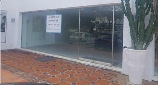 Lloguer Local Comercial a La Carolina - Guadalpín. Zona prime local comercial milla de oro