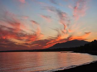 Traspaso Local Comercial  Puerto deportivo. 1a linea playa p. deportivo concesión 25 años