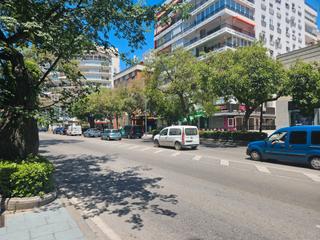 Local Comercial en Lomas de Marbella Club