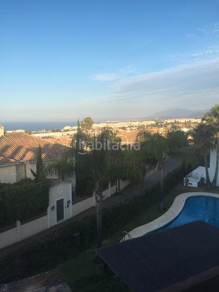 Foto 108fdd6a-1a58-495d-81a1-c5fb6bfcdde5. Casa a schiera con piscina in Río Real Marbella