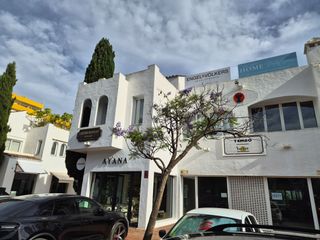Rent Business premise  Avenida bulevar príncipe alfonso de hohenlohe. Zona prime local/oficina 1a planta milla de oro