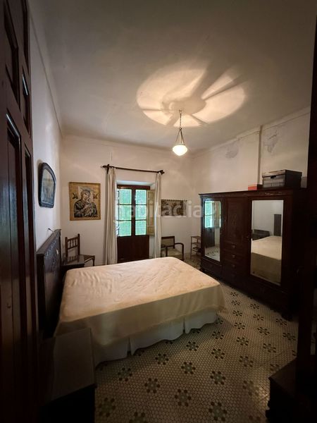 Foto bb3c6ad0-2c01-4b37-8cb1-ab983d207db3. Casa amb aparcament a Valle (El)