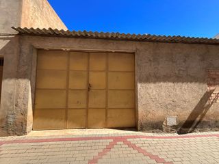 Aparcament cotxe a Lecrín. Garaje en venta en chite.