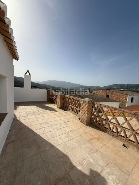 Foto a3733a4d-0dde-4878-85fc-56c8a04667b2. Casa a Lecrín