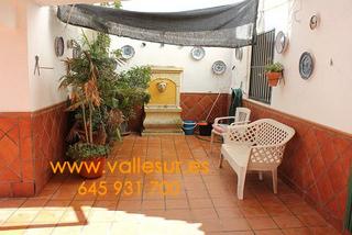 Maison à Lecrín. Casa en venta en talará, 5 dormitorios.