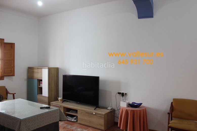 Foto be30f99b-4a6f-4139-ab8f-4f71c9e71009. Casa amb aparcament a Valle (El)