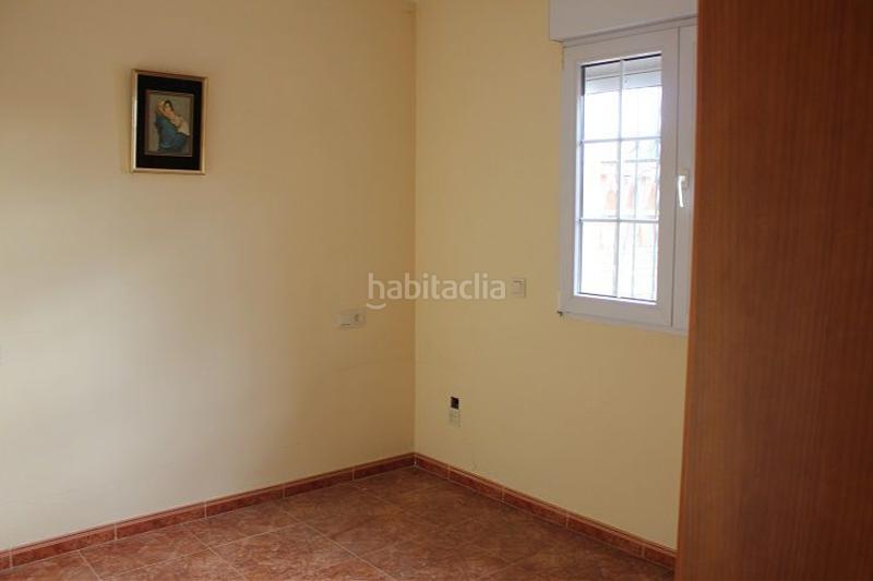 Foto 9059581f-1c47-4ed0-a751-f51269ba2924. Chalet  en venta en centro, 6 dormitorios. en Dúrcal