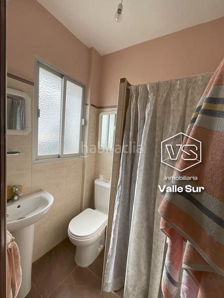 Foto ce7e12d5-af72-43cc-81b2-4cbd1640862c. Casa a Albuñuelas