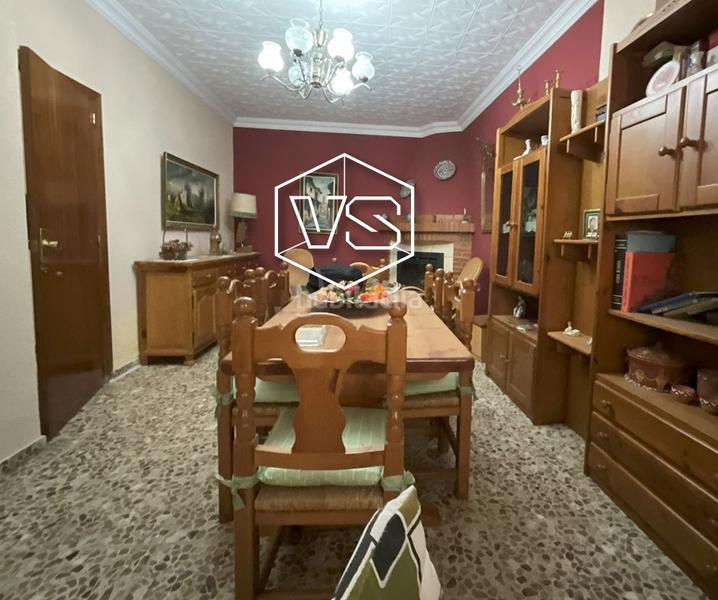 Foto f9f42774-0322-47a4-9521-9d31a8a00508. Casa a Albuñuelas