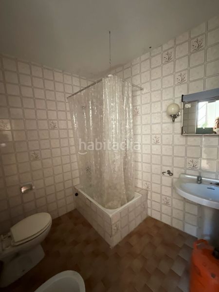 Foto b0d613cb-6ad2-430b-8c70-fcc95e1b30ea. Casa a Albuñuelas