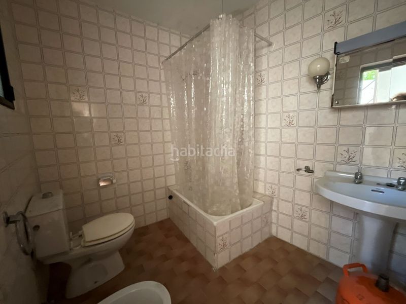 Foto bc75c03e-e7d2-4faf-bbe3-17640e693571. Casa a Albuñuelas