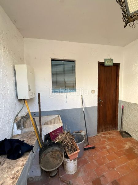 Foto ced65ba4-646c-4f73-b87d-8179dc0f37fb. Casa a Albuñuelas