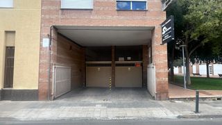 Aparcament cotxe a Calle de lagasca 2. Plaza de garaje zona avda. del mar