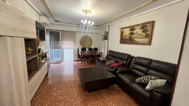 Foto ccfe2011-89a1-4e17-9006-dcc126ede25c. Appartamento con parcheggio in Llombai Burriana