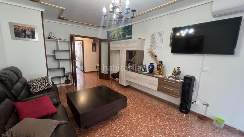 Foto d89e0cb3-1035-4d3f-9557-0ec04e6ad8d4. Appartamento con parcheggio in Llombai Burriana