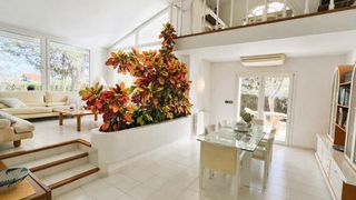 Chalet in Avenida pinos 10. En exclusiva venta villa de lujo en el golf de castellón de la p