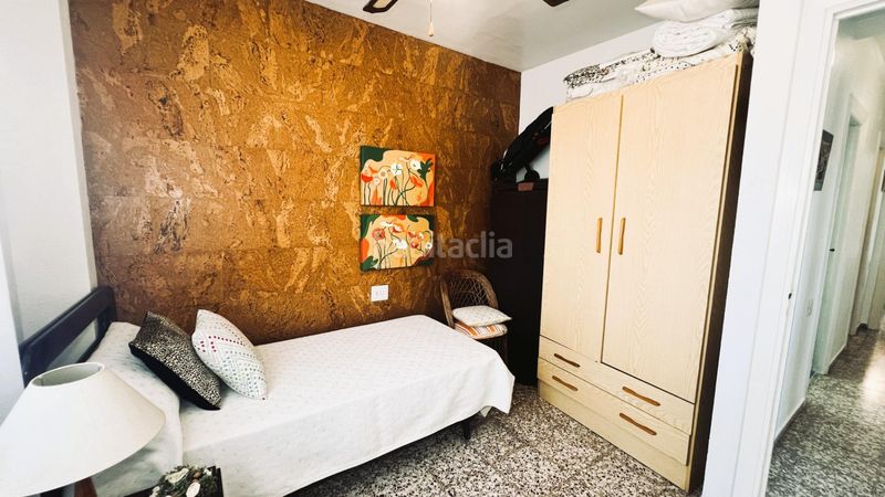 Foto 2390c619-95d2-4b1b-9063-ba8b9c39c1df. Apartament a calle apostol santiago 34 a Heliópolis Benicasim / Benicàssim