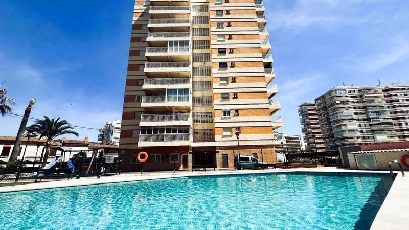 Foto 6c1bd4ff-5462-4e7a-b5bb-1c8216965d38. Apartament a calle apostol santiago 34 a Heliópolis Benicasim / Benicàssim