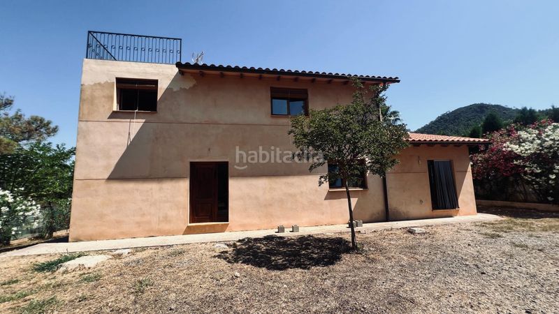 Foto 57f36f5f-c092-4588-bbac-0b0bcf1223b3. Masia a Pobla Tornesa (la)